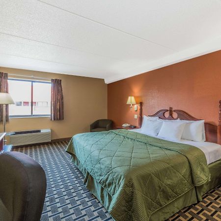 Days Inn By Wyndham Hurstbourne Louisville-Jefferson County Extérieur photo